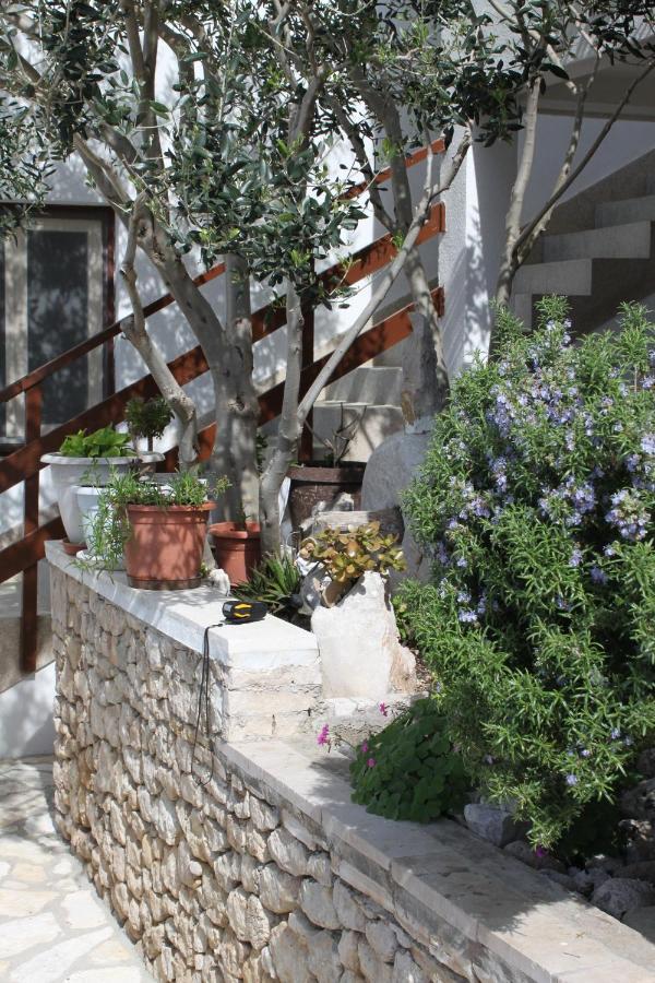 Apartments By The Sea Drasnice, Makarska - 2581 المظهر الخارجي الصورة