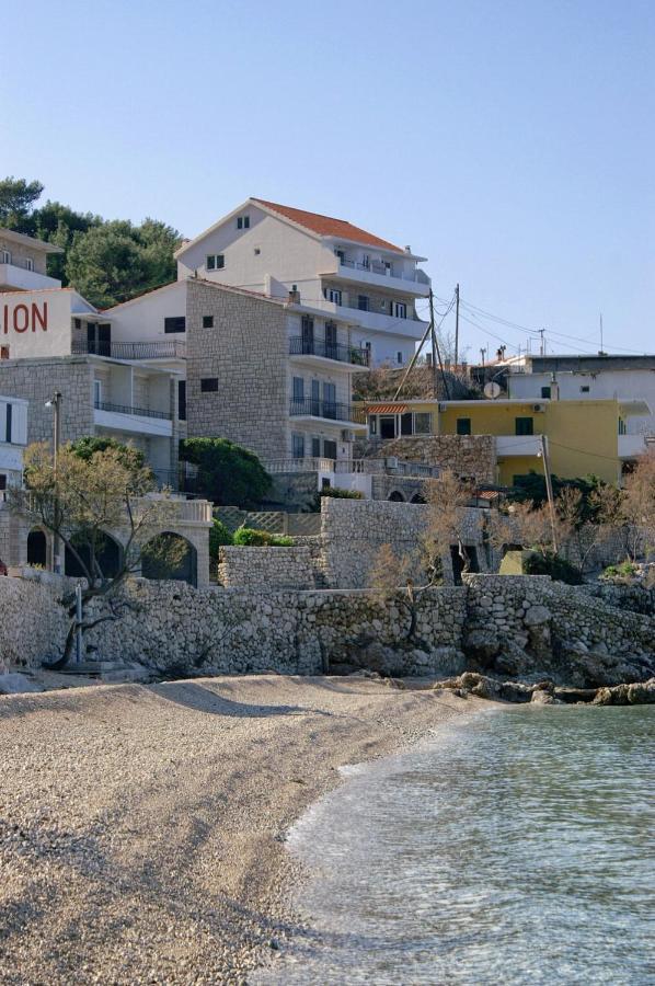 Apartments By The Sea Drasnice, Makarska - 2581 المظهر الخارجي الصورة