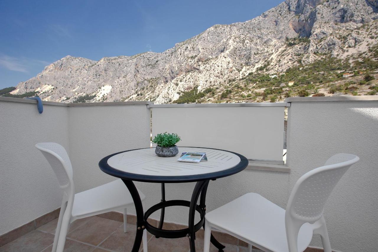 Apartments By The Sea Drasnice, Makarska - 2581 المظهر الخارجي الصورة